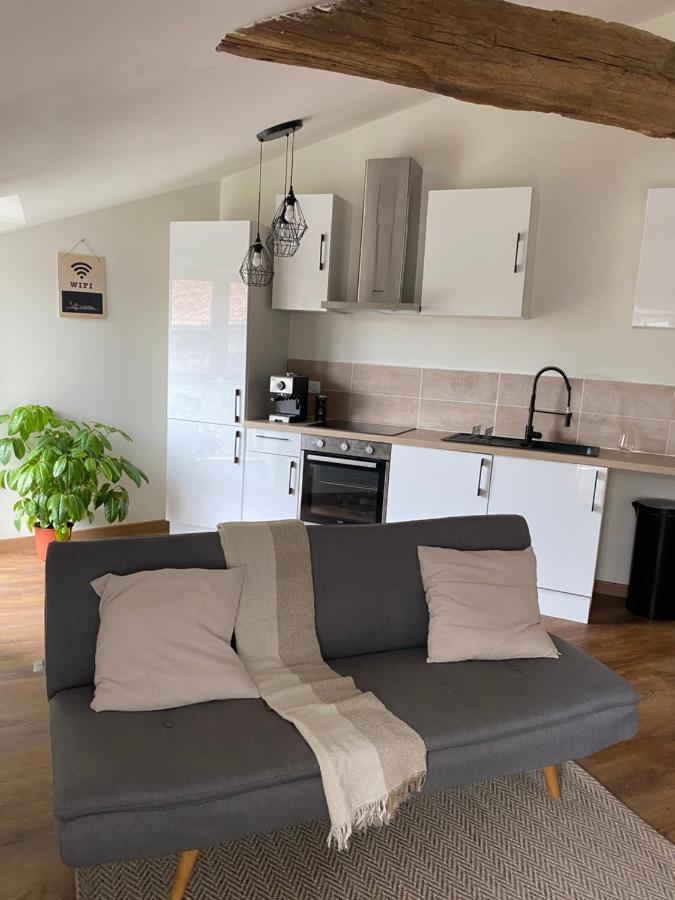 Charmant Appartement Avec Spa Fontenay-le-Comte Esterno foto